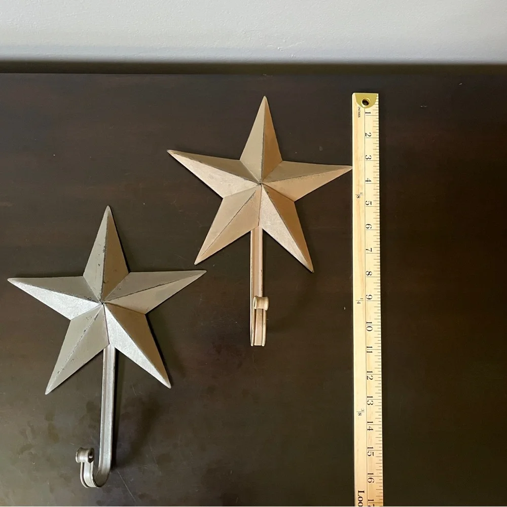 Rustic Distressed 3D Dimensional Metal Star Wall Hooks Gray Tan Hanging Decor